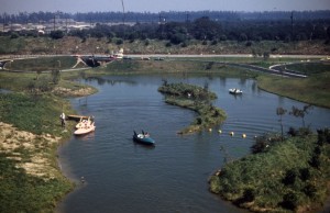 disneyland motorboats