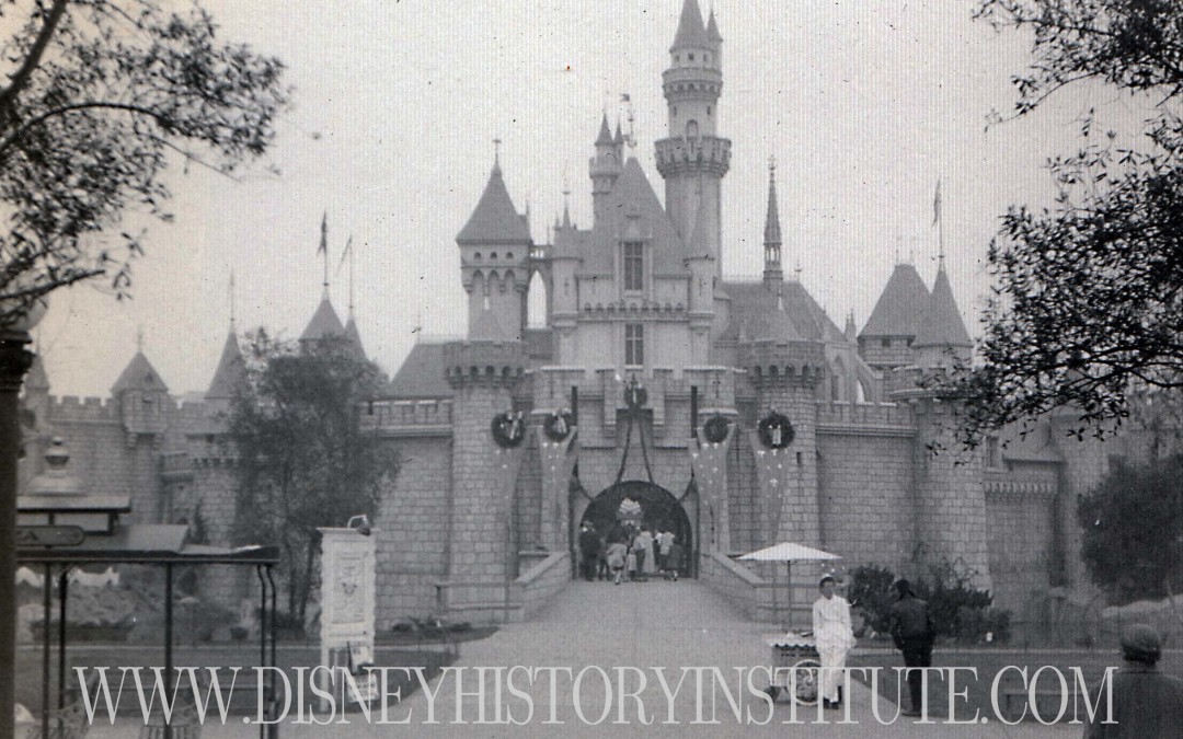Disneyland: The First Christmas
